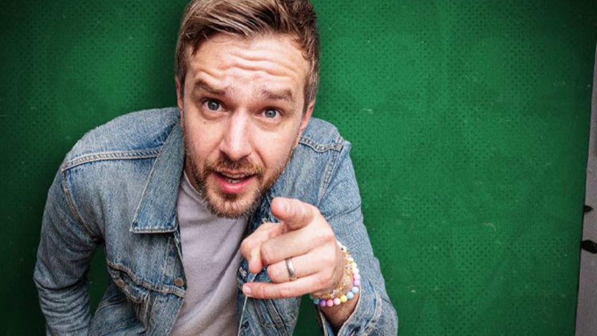 Iain Stirling: Relevant