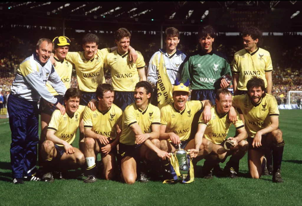 Oxford United legend earns groundskeeping award at Cokethorpe School 40 years after Milk Cup triumph