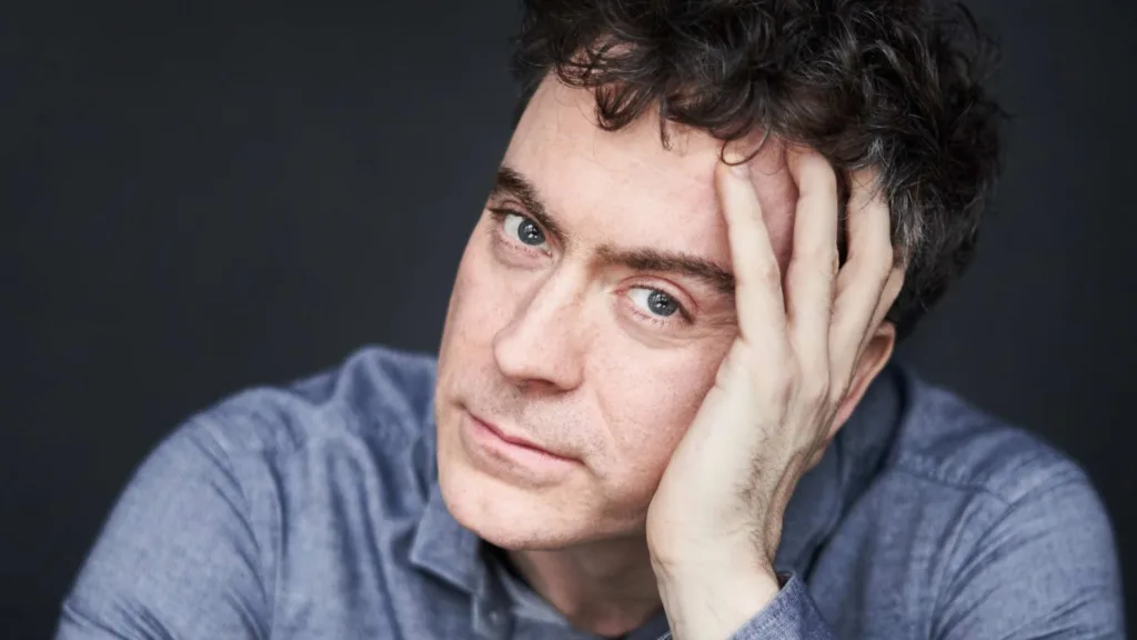 Paul Lewis