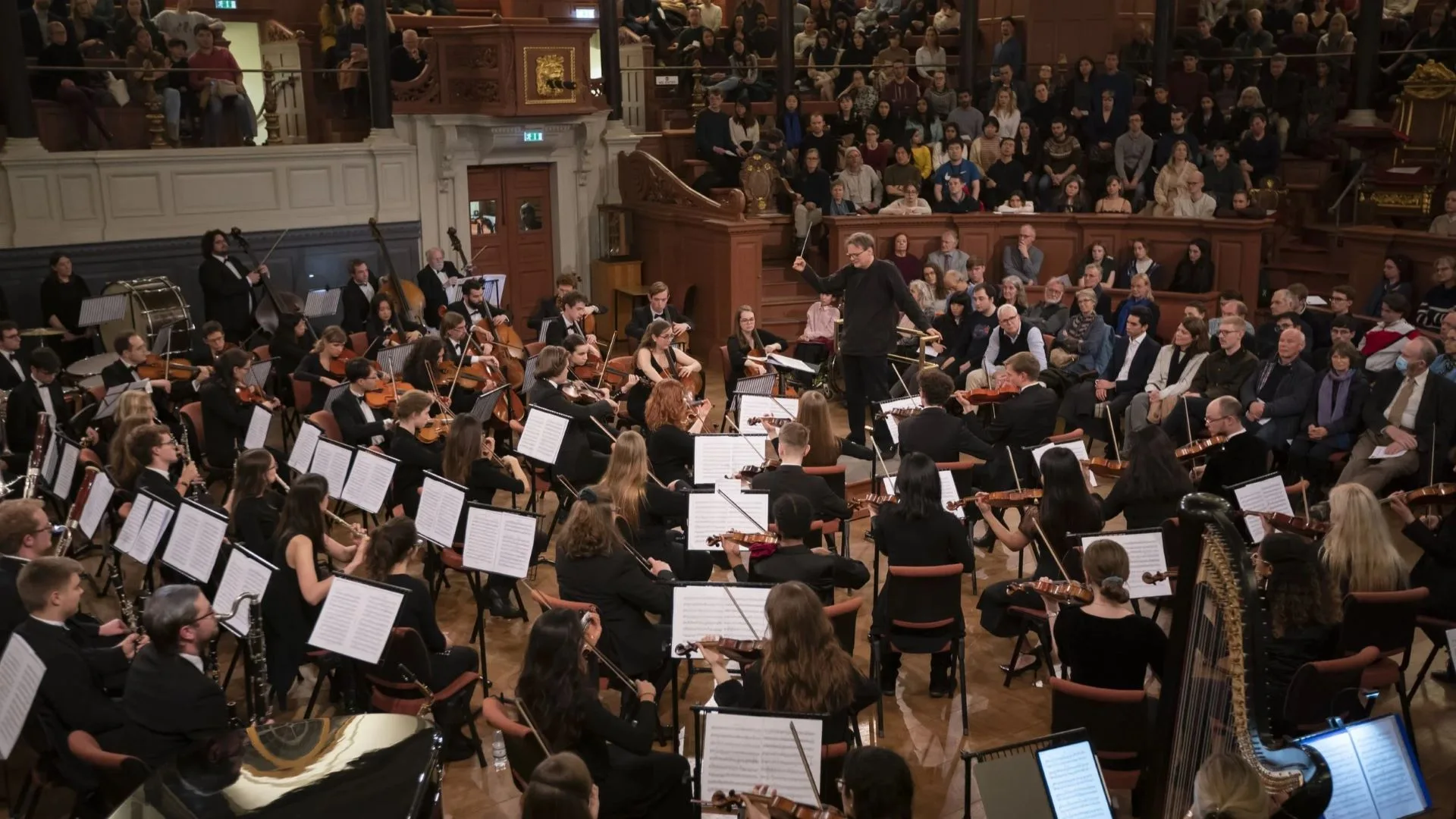 Oxford Millennium Orchestra: Shostakovich 10 and Mendelssohn Violin Concerto