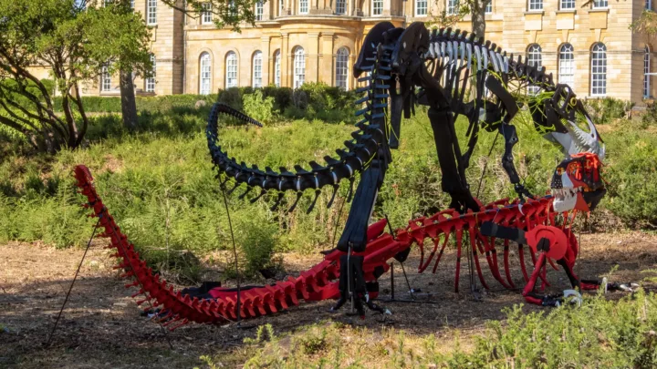Megalosaurus sculptures Blenheim Palace