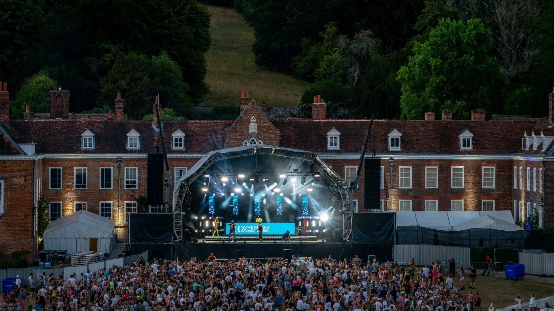 Summer concerts at Stonor Park enjoyed by thousands