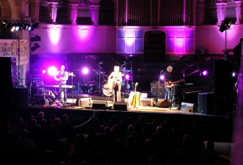 Oxford Town Hall - Gallery Image 02