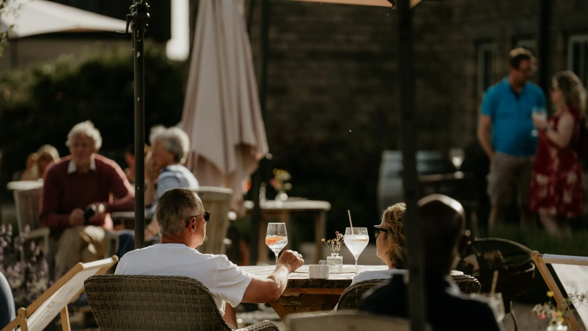The Hidden Still: Cotswolds Distillery’s new evening bar brings English sparkling wine into the spotlight