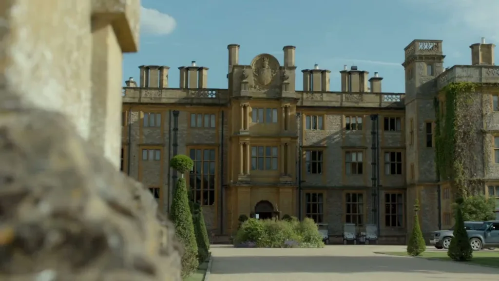 Estelle Manor