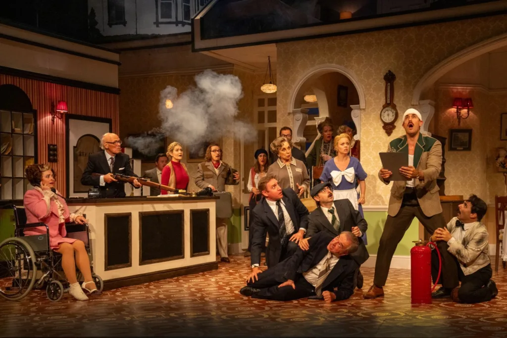 Fawlty Towers – The Play: Gallery 09
