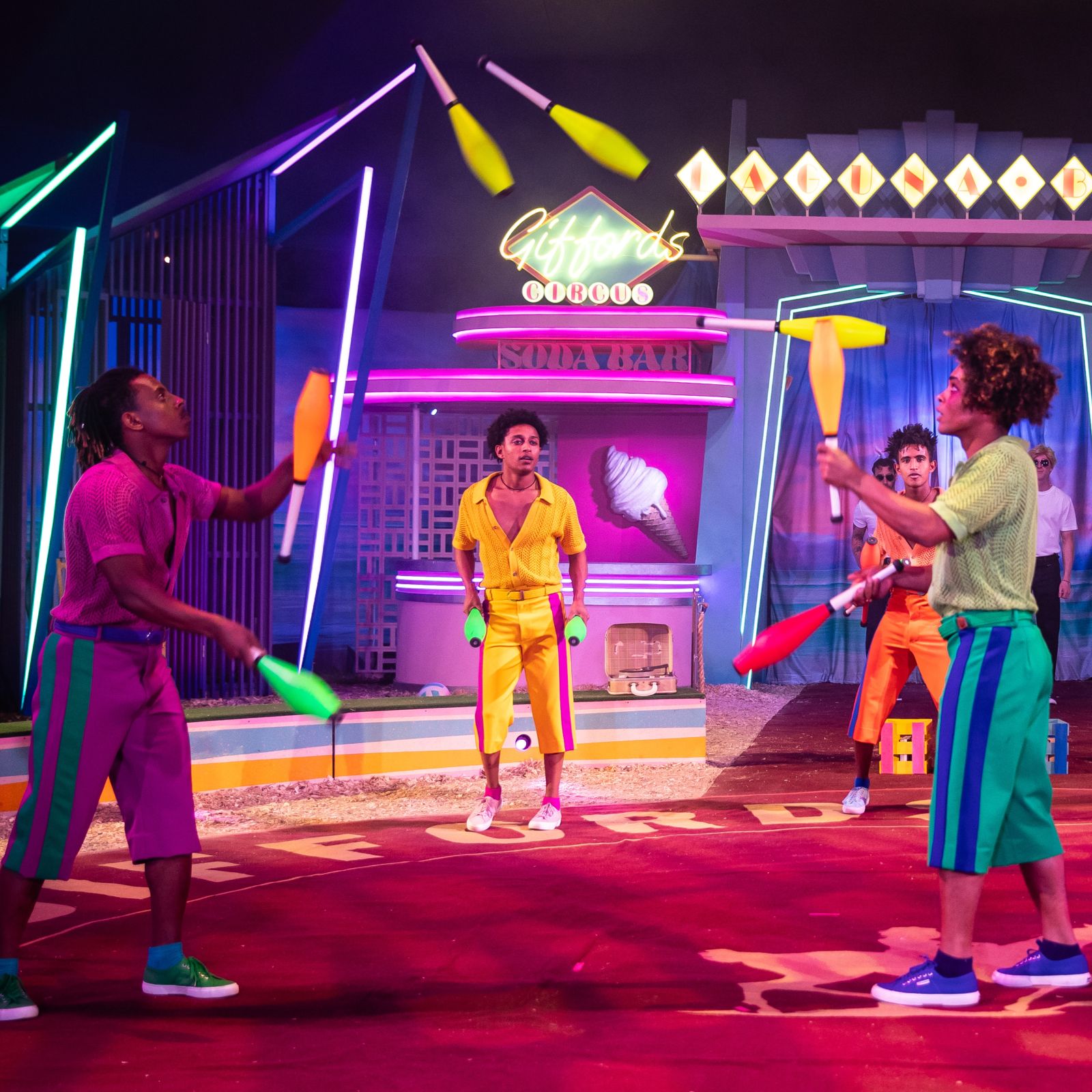 Giffords Circus marks 25 years with Laguna Bay show at Blenheim Palace