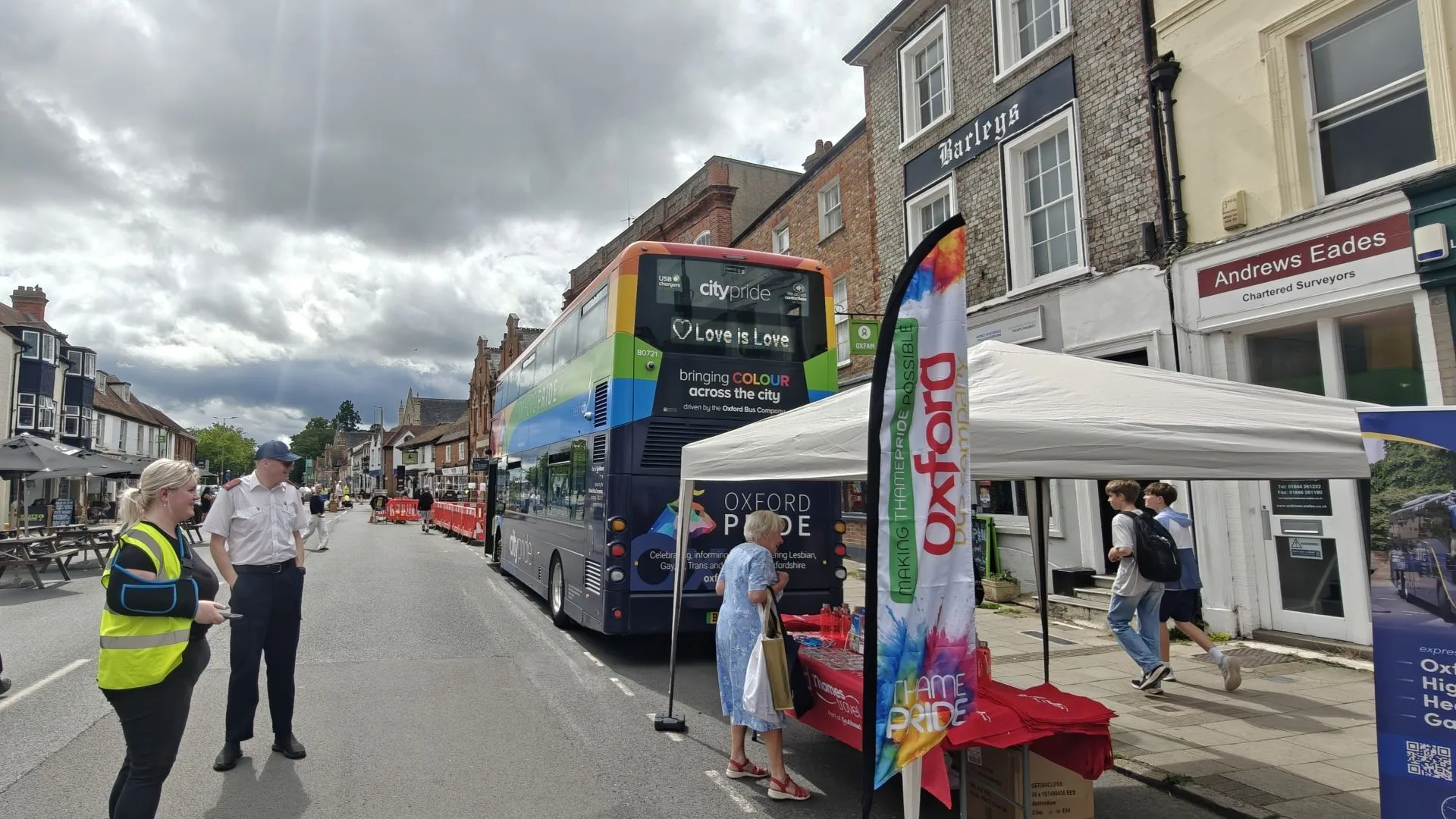 Oxford Bus Company - Pride Bus