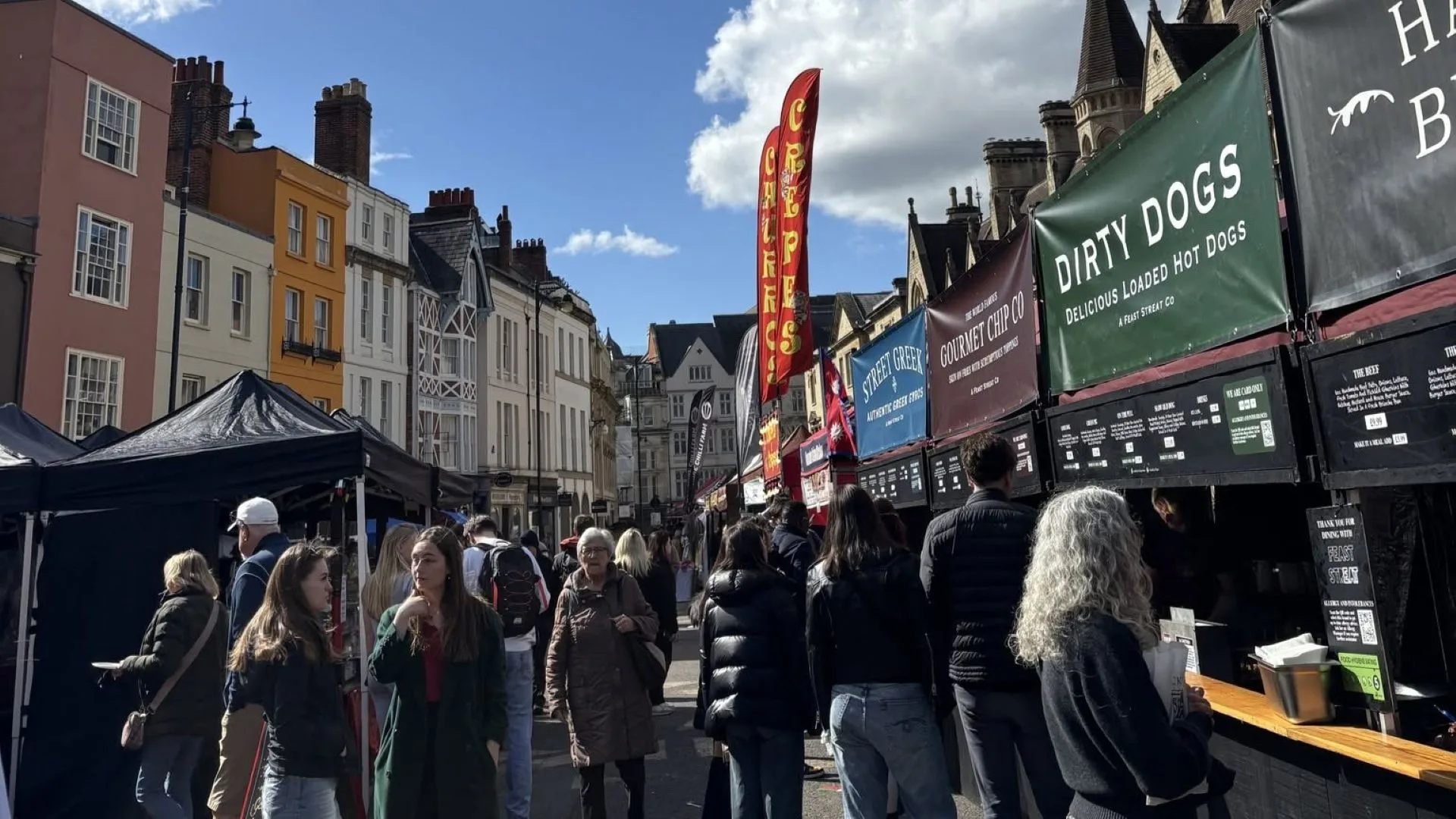 Oxford Dine 'N' Devour