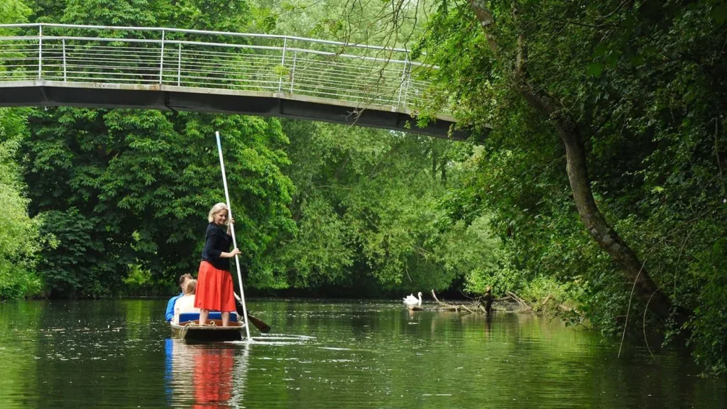 Punting in Oxford