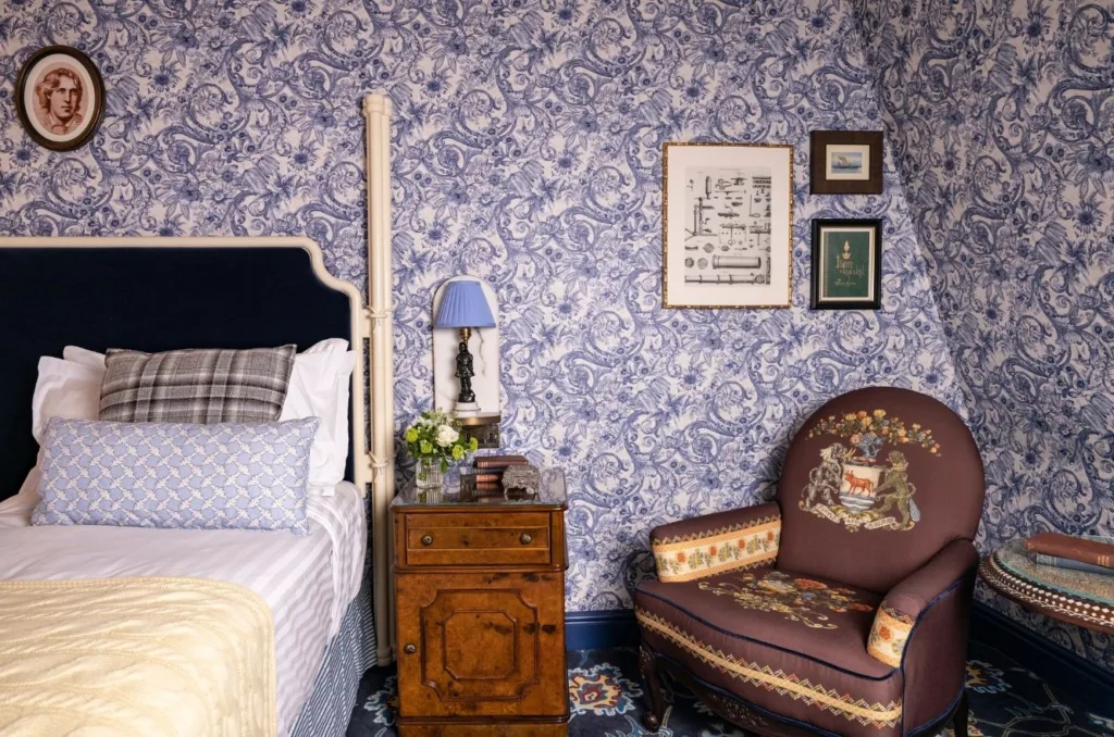 Rooms & Suites at The Randolph Hotel by Graduate Hotels - Gallery 02
