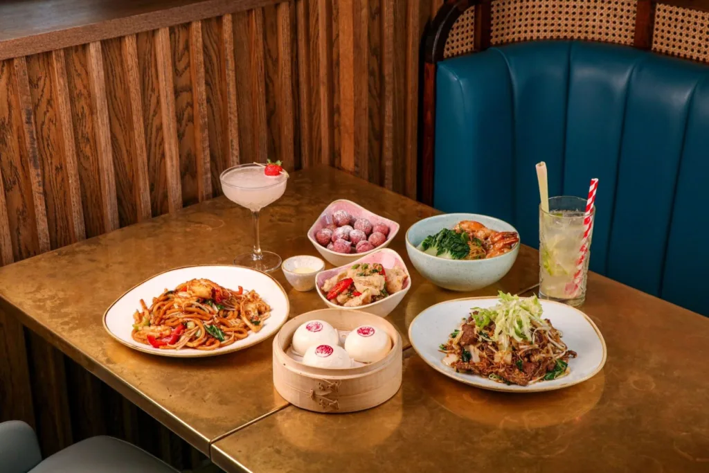 Shan Shui, Bicester Village - Gallery 03
