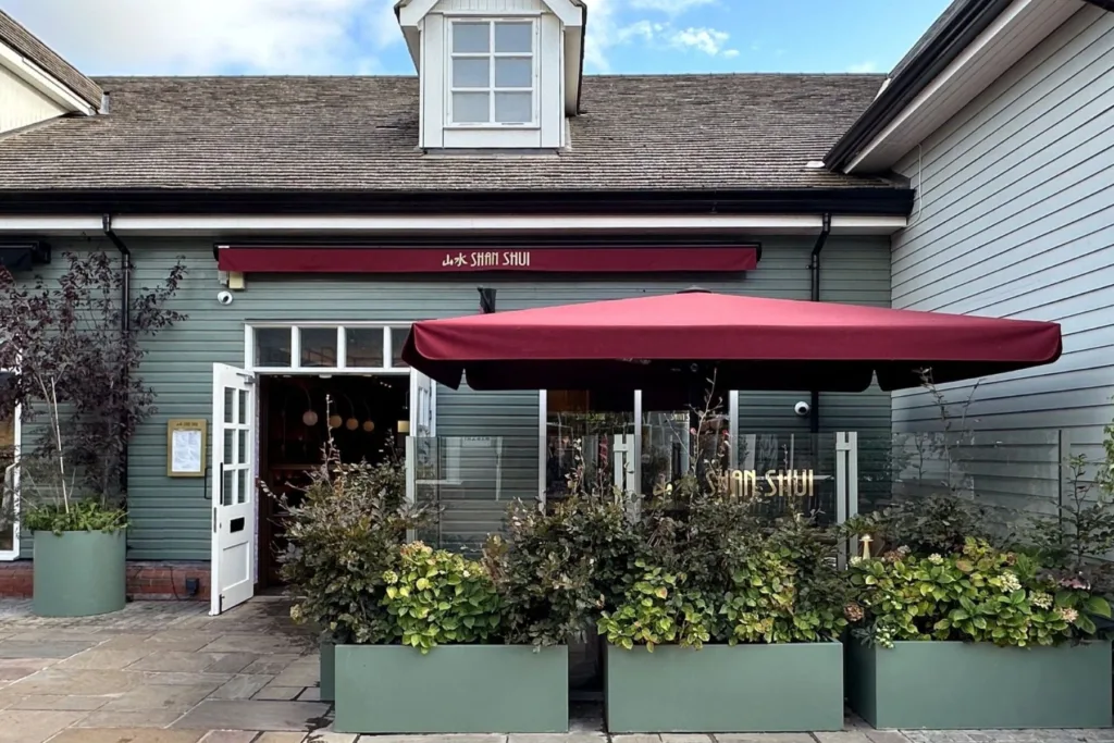 Shan Shui, Bicester Village - Gallery 09