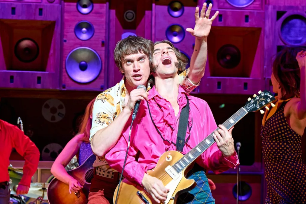 Sunny Afternoon UK Tour - Gallery 04