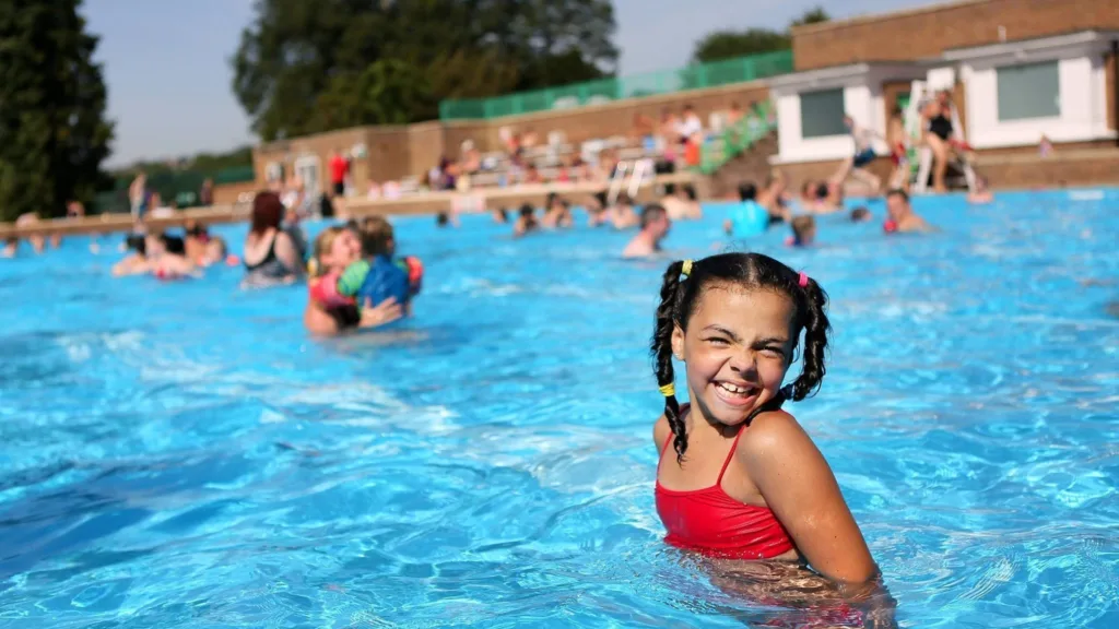 All the places to go swimming outdoors and indoors in Oxfordshire