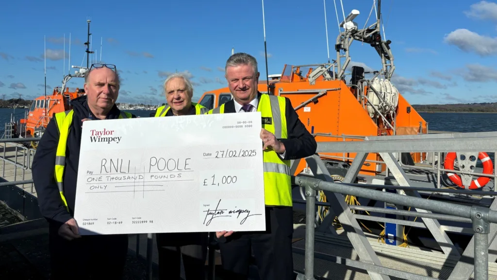 Taylor Wimpey-Community Chest