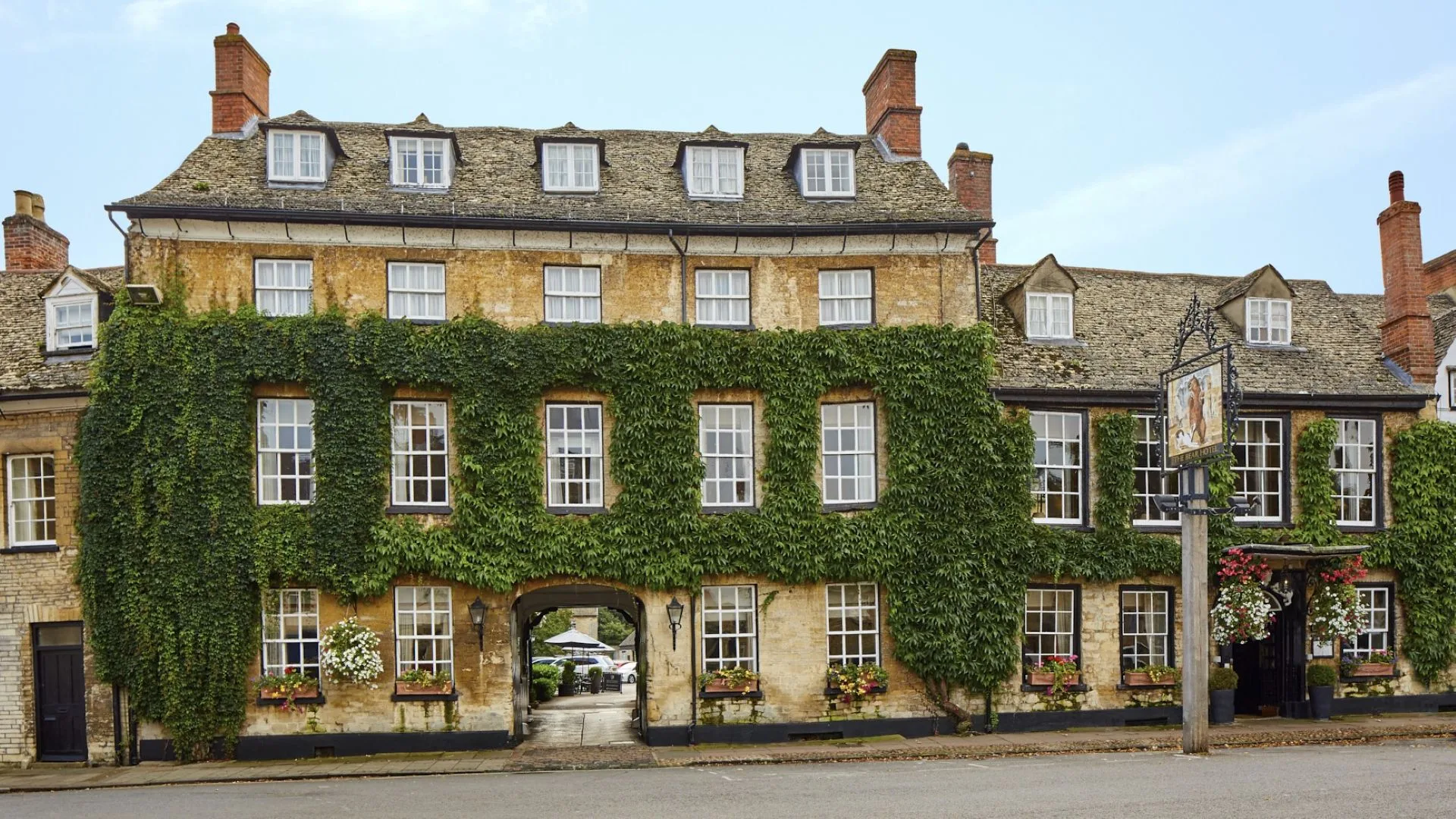 The Bear, Woodstock