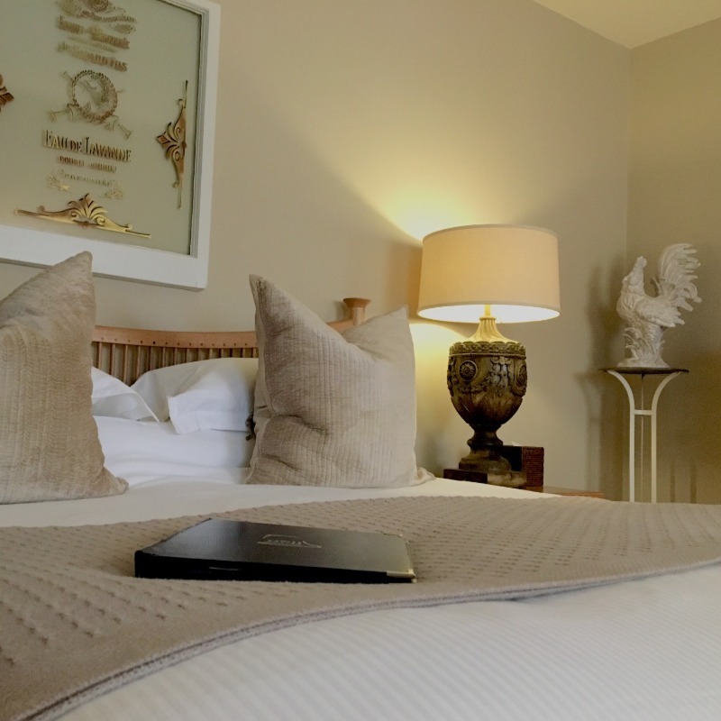 The Bell, hampton Poyle