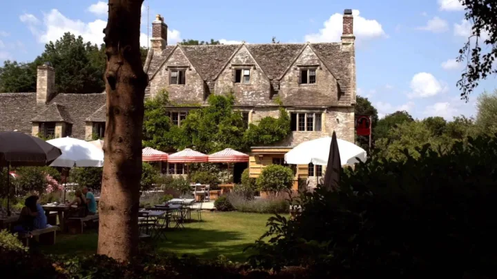 The Double Red Duke, Clanfield