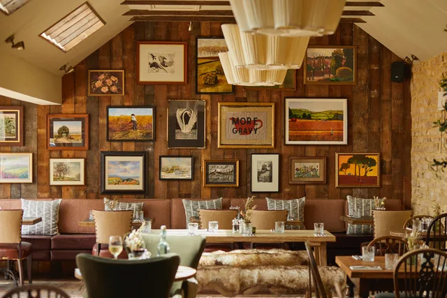 The Redesdale Moreton-in-Marsh Gallery 01