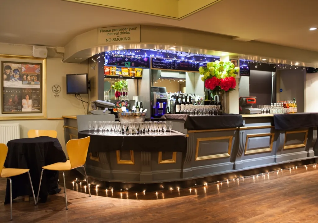 The Theatre Chipping Norton - Gallery 02