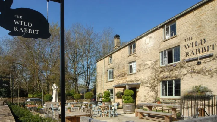 The Wild Rabbit, Kingham