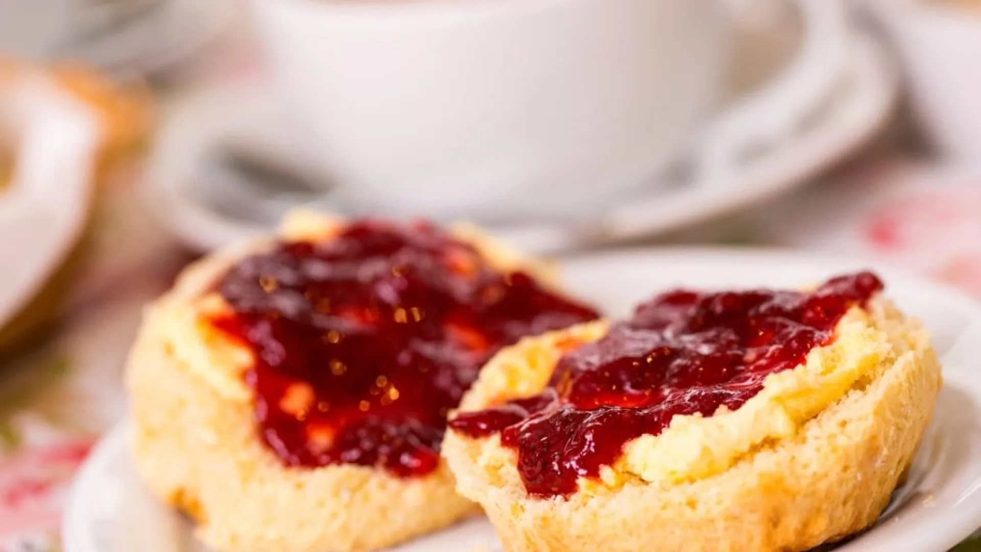Afternoon tea at Waterperry Gardens